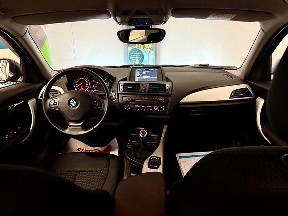 BMW 116d 5 of 17