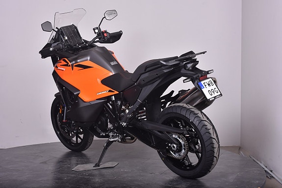 KTM 1390 SUPER ADVENTURE S Spara 20 000kr/ Demo hoj/ Endast 180 mil 5 of 16