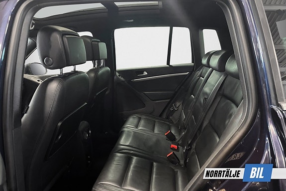 Volkswagen Tiguan 10 of 17
