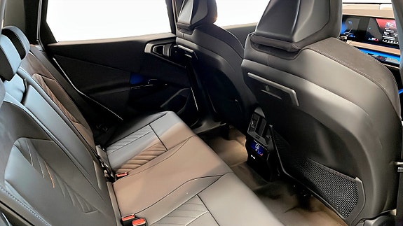 BMW X3 5 of 5
