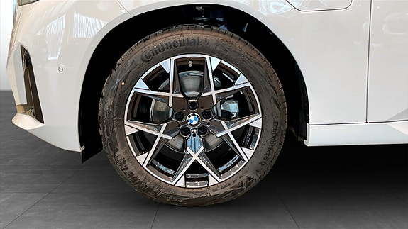 BMW X3 9 of 9