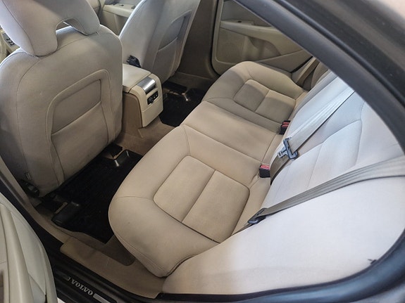 Volvo S80 9 of 19