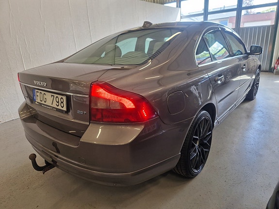Volvo S80 14 of 19