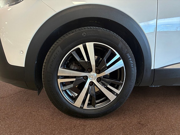 Peugeot 3008 9 of 22