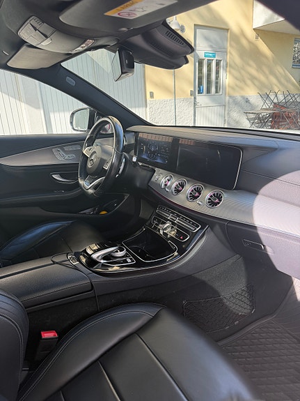 Mercedes-Benz E220 d 18 of 20
