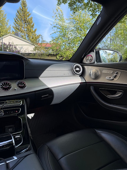Mercedes-Benz E220 d 16 of 20