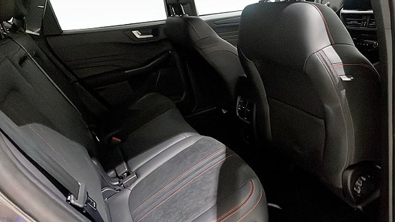 Ford Kuga 5 of 5