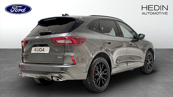 Ford Kuga 2 of 5