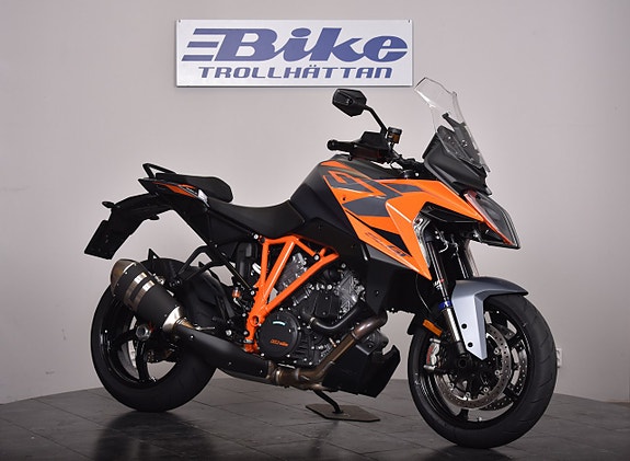 KTM 1290 SUPER DUKE GT /TECHPACK / 260 MIL!