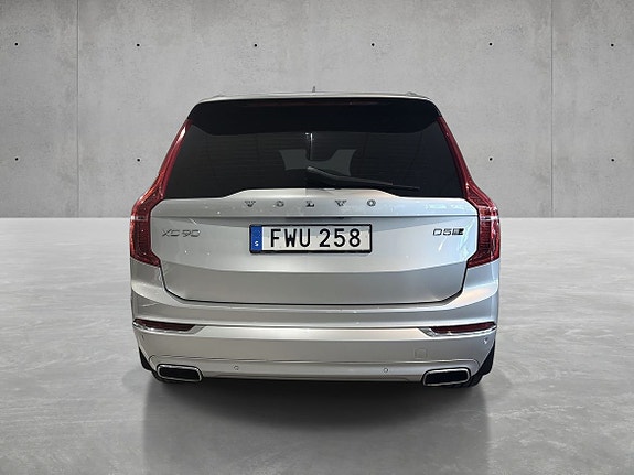Volvo XC90 6 of 13