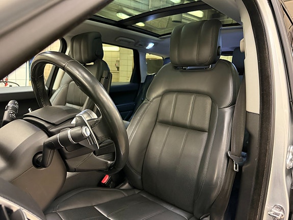 Land Rover Range Rover Sport 10 of 20