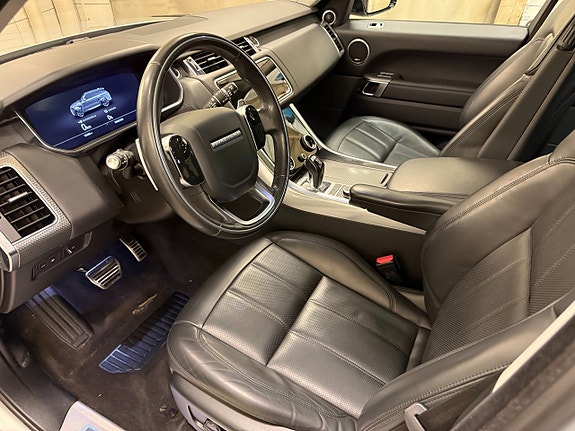 Land Rover Range Rover Sport 8 of 20