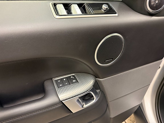 Land Rover Range Rover Sport 19 of 20