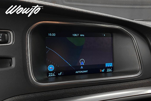 Volvo V40 17 of 21