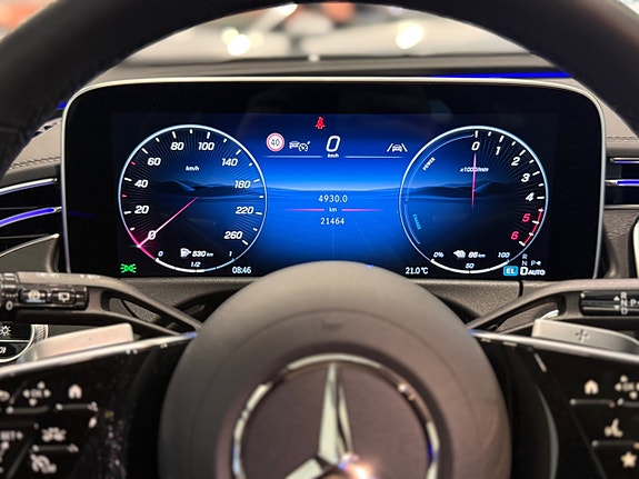 Mercedes-Benz E300 de 18 of 20