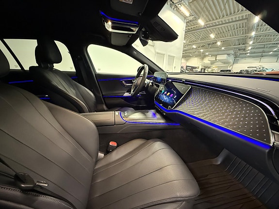 Mercedes-Benz E300 de 9 of 20