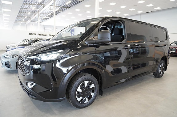 Ford Transit Custom 3 of 5