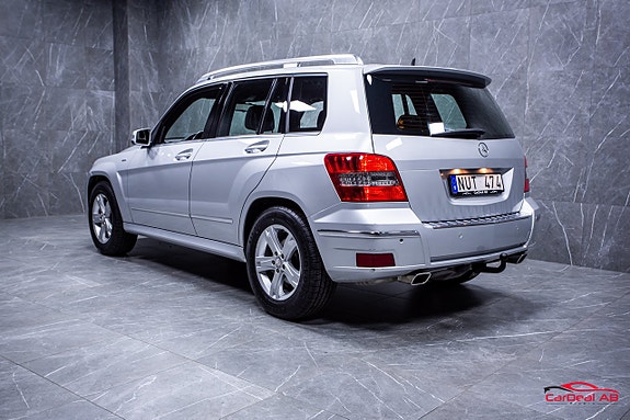 Mercedes-Benz GLK220 5 of 5