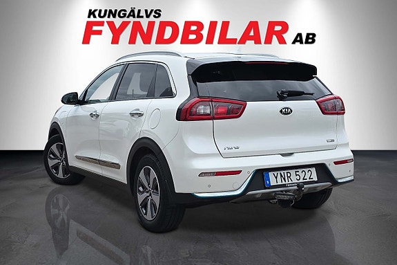 Kia Niro 2 of 5