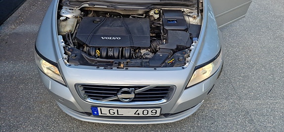 Volvo S40 3 of 13