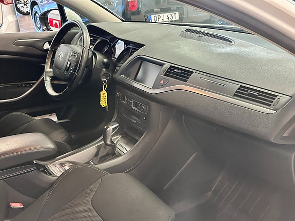 Citroen C5 7 of 12