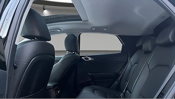 Kia XCeed 4 of 5