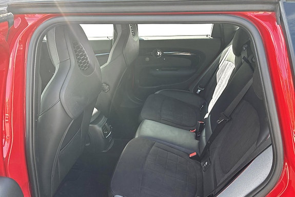MINI John Cooper Works 14 of 19