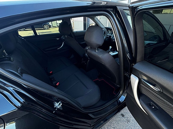 BMW 116i 22 of 22