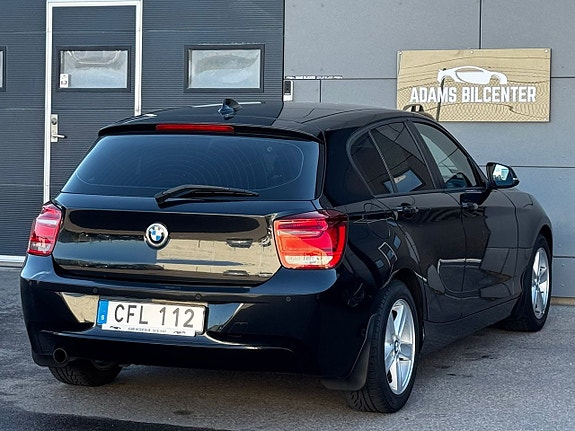 BMW 116i 5 of 5