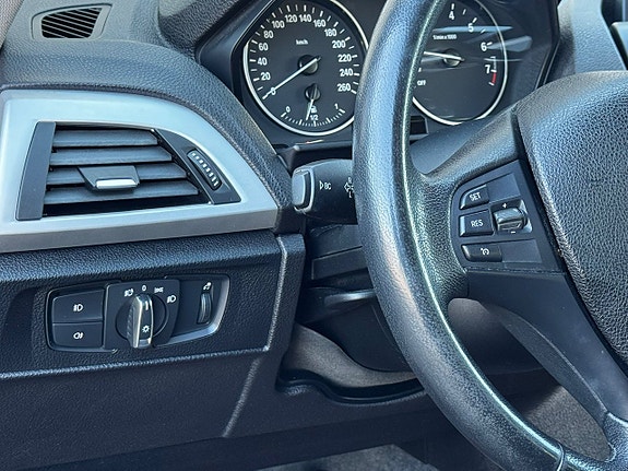 BMW 116i 12 of 22