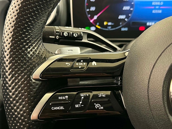 Mercedes-Benz C300 15 of 17