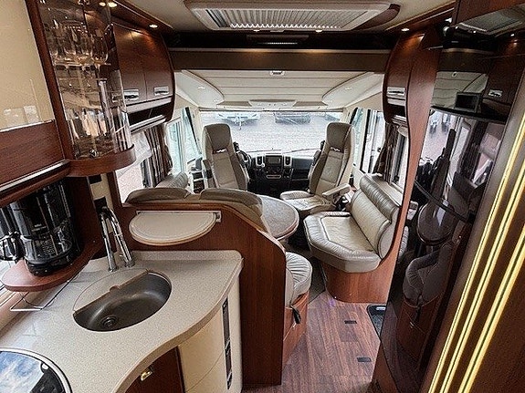 Carthago CHIC E-LINE I 51 QB 17 of 19