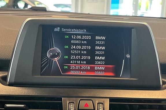 BMW 218 25 of 28
