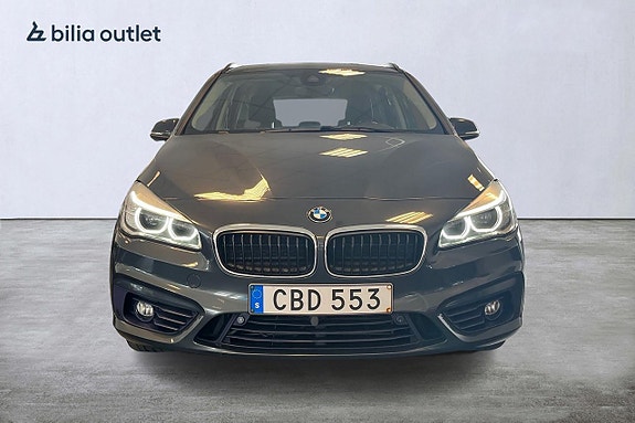 BMW 218 9 of 28