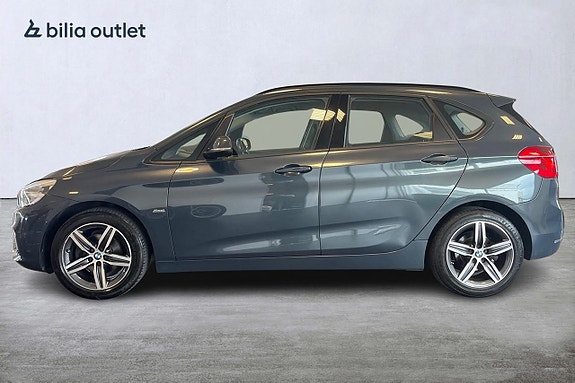 BMW 218 3 of 28
