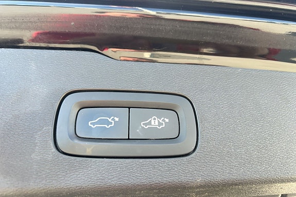Volvo V60 21 of 28