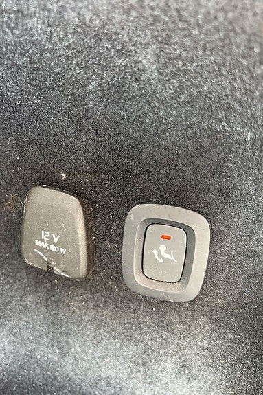 Volvo V60 22 of 28