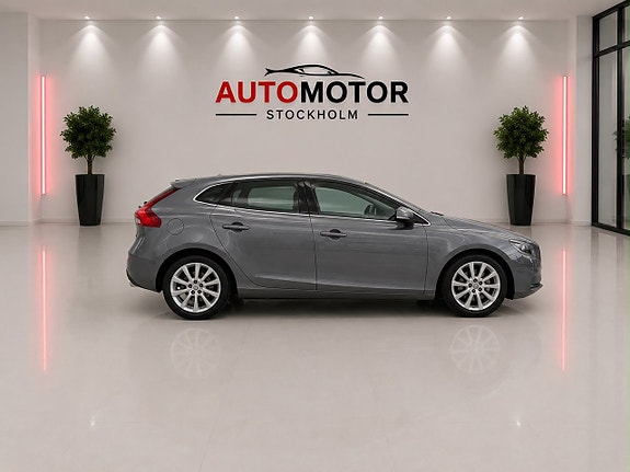Volvo V40 5 of 5