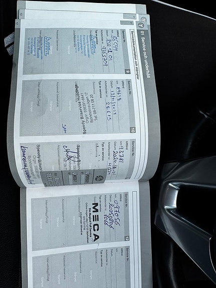 Volvo V40 17 of 19