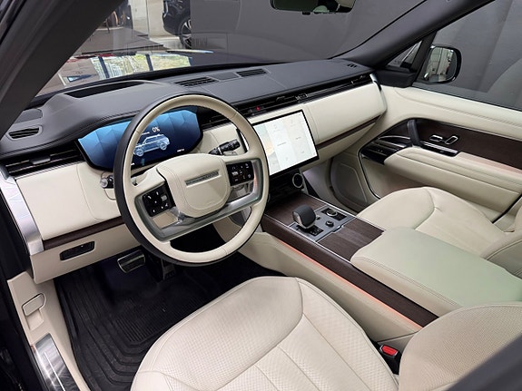 Land Rover Range Rover 7 of 18