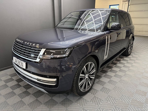 Land Rover Range Rover 2 of 5