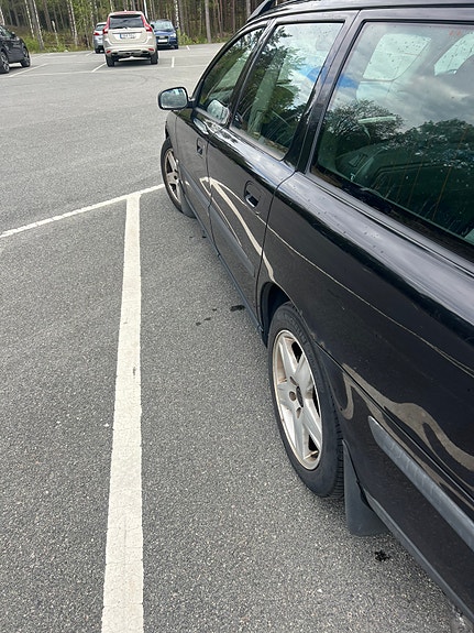 Volvo V70 5 of 15