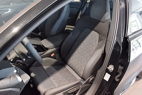 Audi A5 7 of 9
