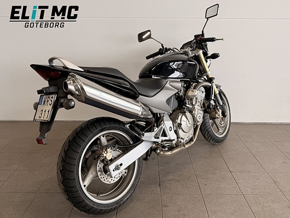 Honda Powersports CB600F Hornet 0.6 | Nyservad | Låga mil 8 of 22