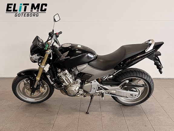 Honda Powersports CB600F Hornet 0.6 | Nyservad | Låga mil 14 of 22