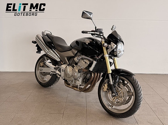 Honda Powersports CB600F Hornet 0.6 | Nyservad | Låga mil