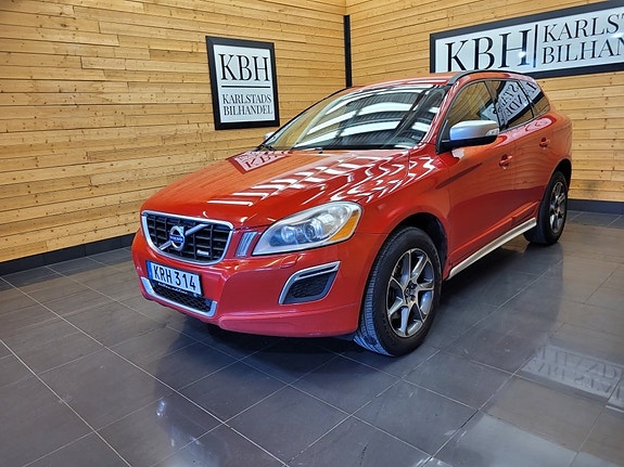 Volvo XC60 2 of 22