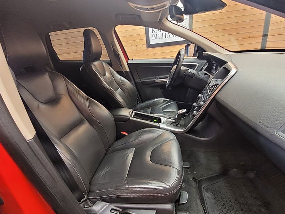 Volvo XC60 20 of 22