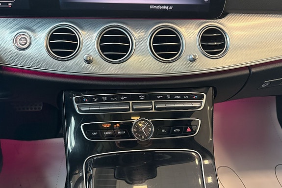 Mercedes-Benz E220 d 21 of 28