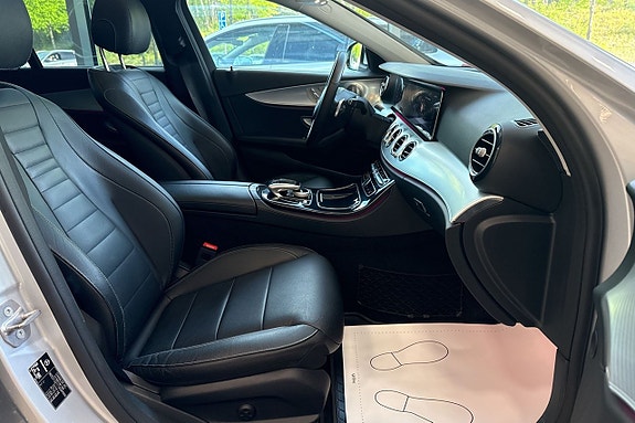 Mercedes-Benz E220 d 8 of 28
